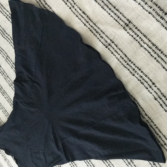 Babydoll Black Short-Sleeve Stretch Flare Dress - Picture 5 of 11